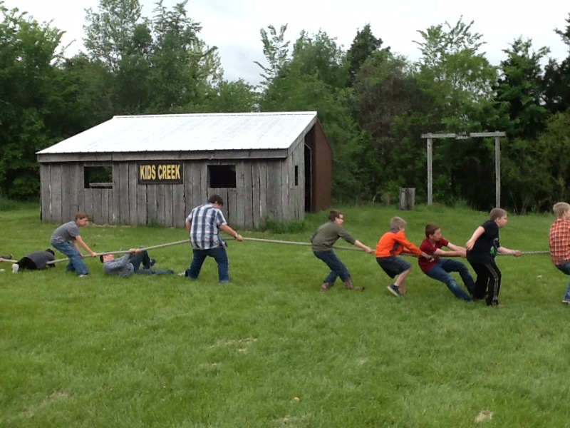Stoutland Schools FOURTH GRADE TAKES FIELD TRIP TO FRONTIER THEATER